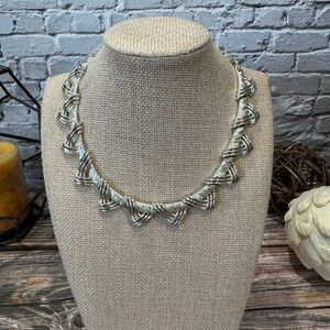 Vintage Coro Choker Necklace ITM876